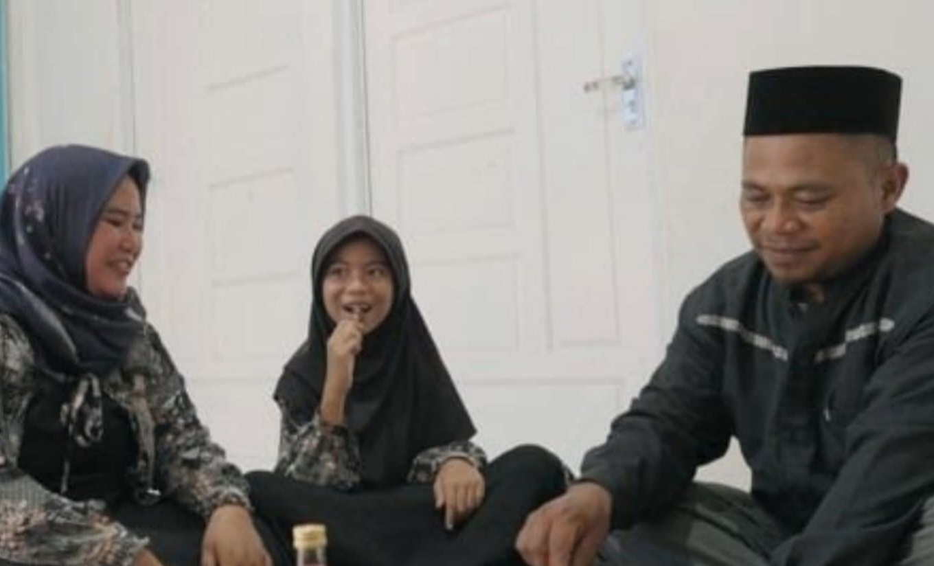 Momen lebaran 1447 H Warga Kampung Nelayan Sejahtera Desa Eretan Kulon Indramayu Tempati Rumah Program Pemerintah