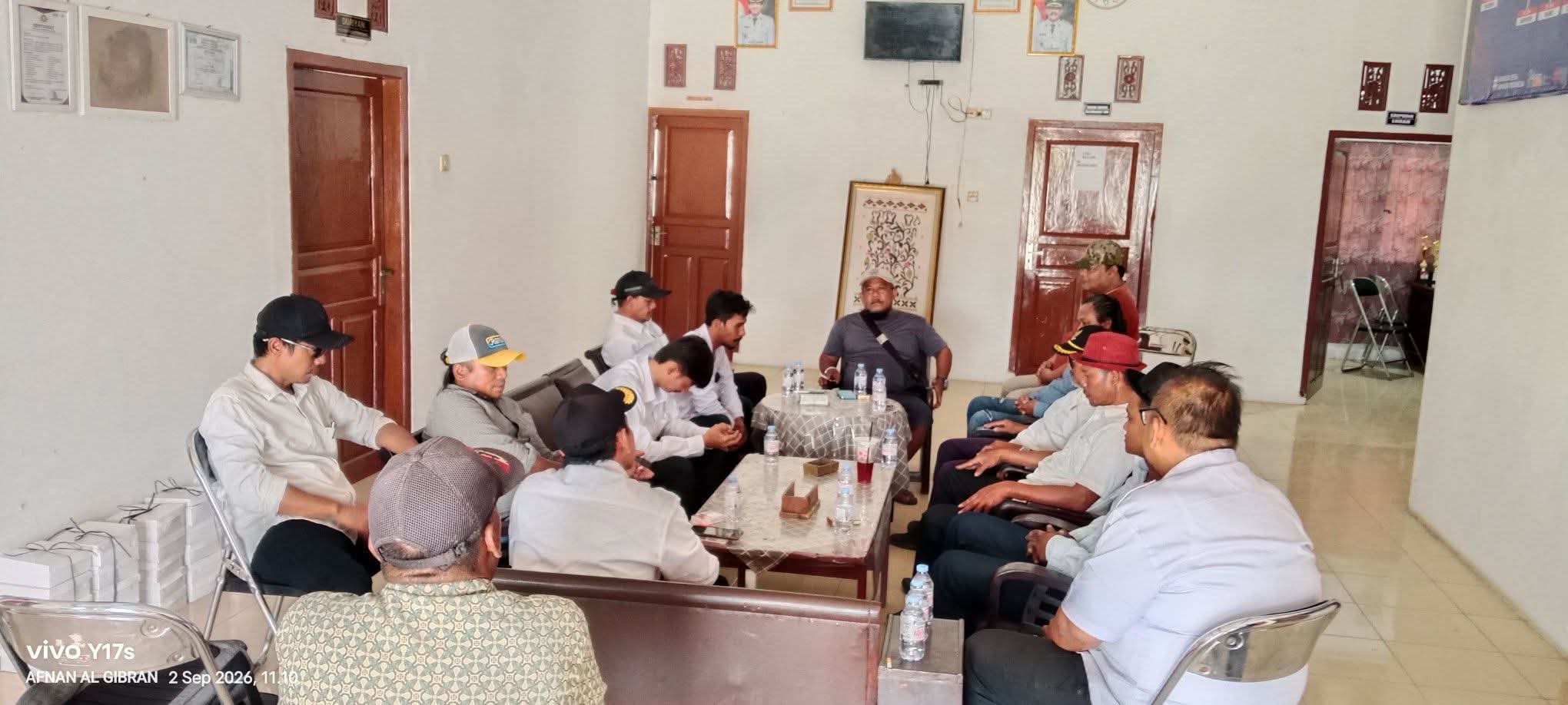 Isu Pungli Bantuan Beras, Tiga Warga Tinumpuk Klarifikasi