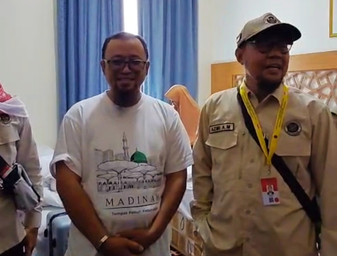 Komitmen Pelayanan Prima, Petugas Haji Asal Brebes Sisir Kamar Jemaah di Madinah