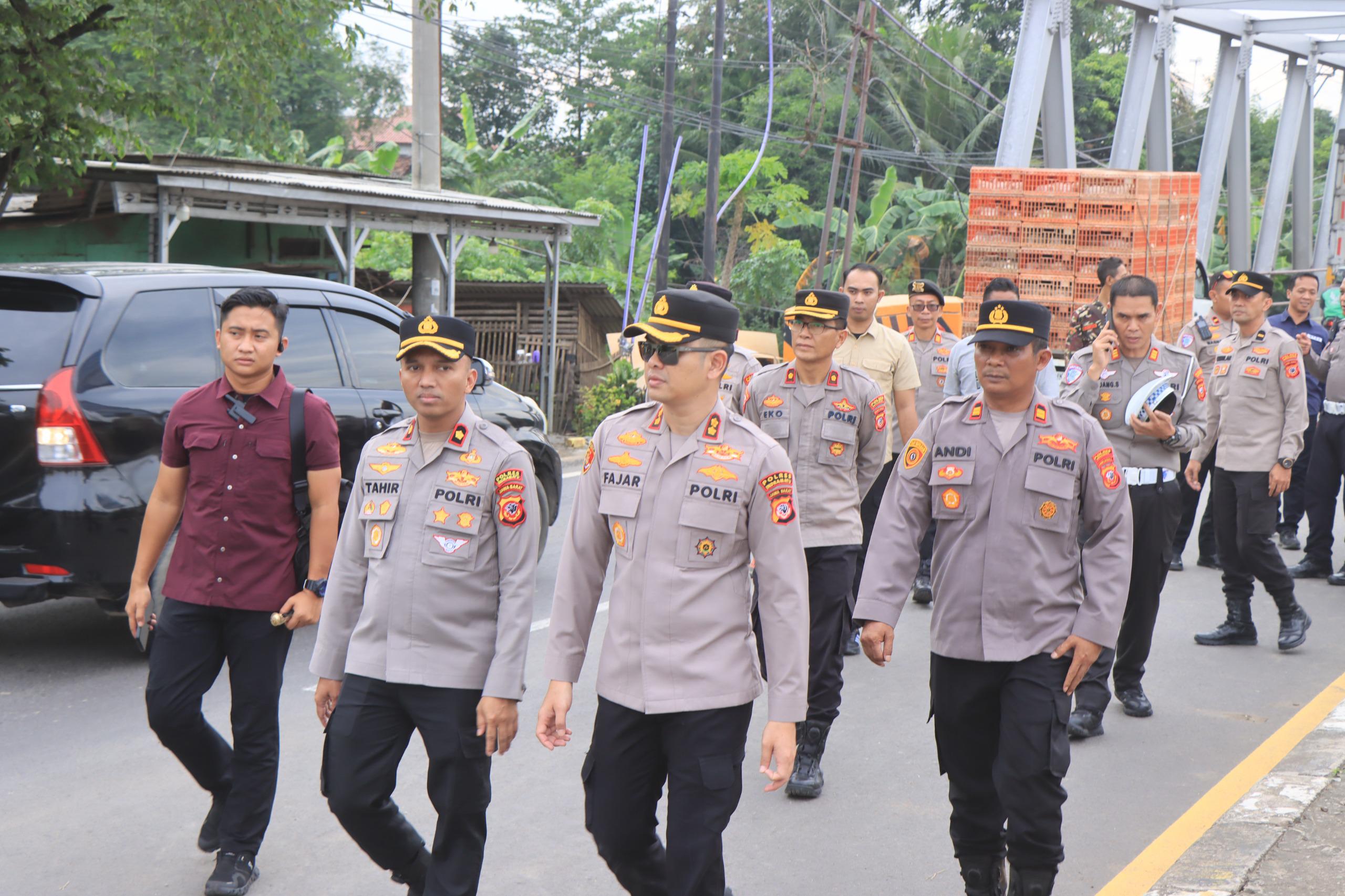 Kesiapan Jalur Pantura Jelang Mudik Lebaran dipantau langsung Kapolres Indramayu beserta jajarannya